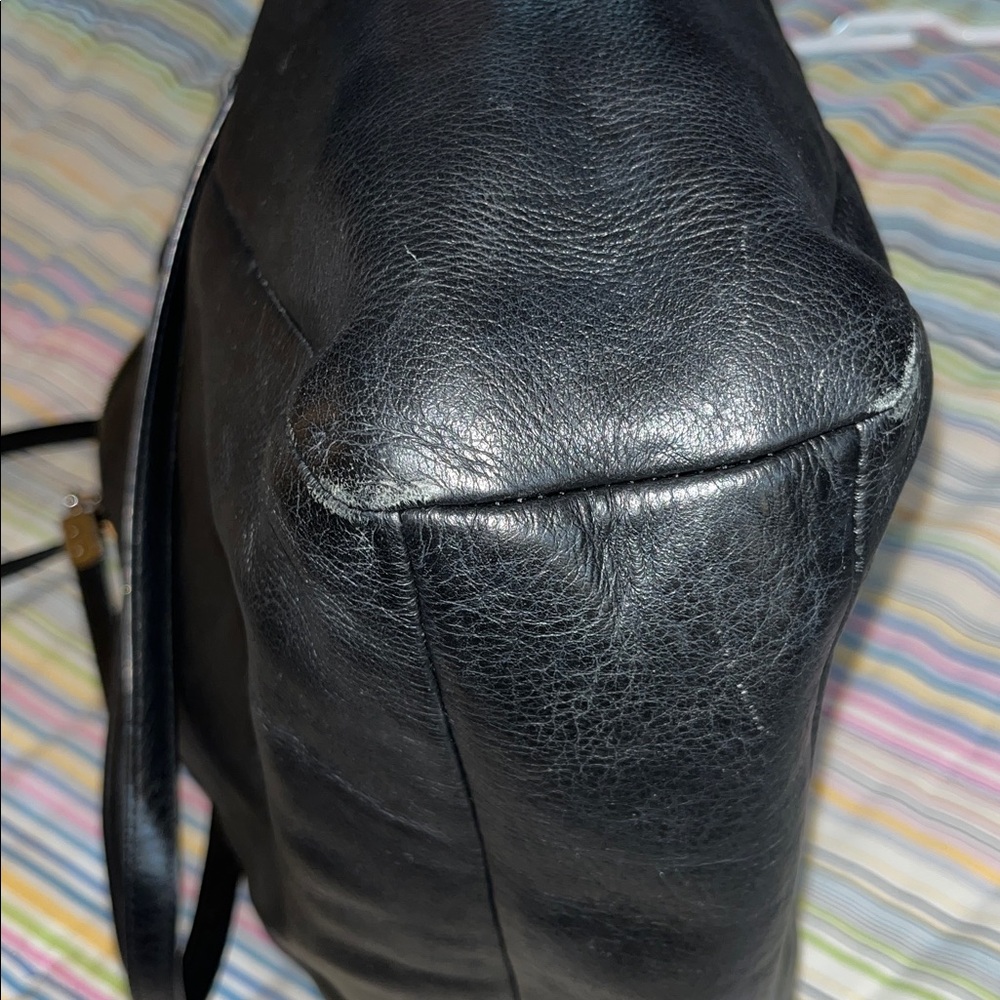 Coach Kelsey Black Tote F34494 EUC Chic and Spacious - Picture 5 of 8